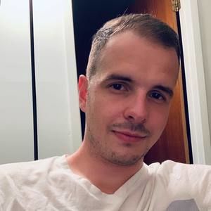 Meet your Posher, George